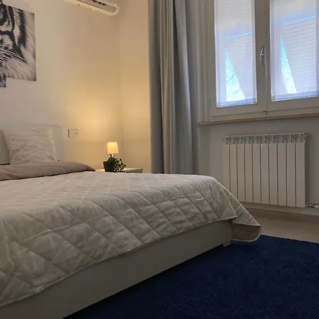 Sunset Apartament *